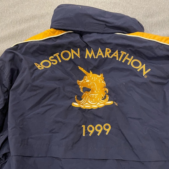 Boston Marathon lined nylon coat - Picture 9 of 11